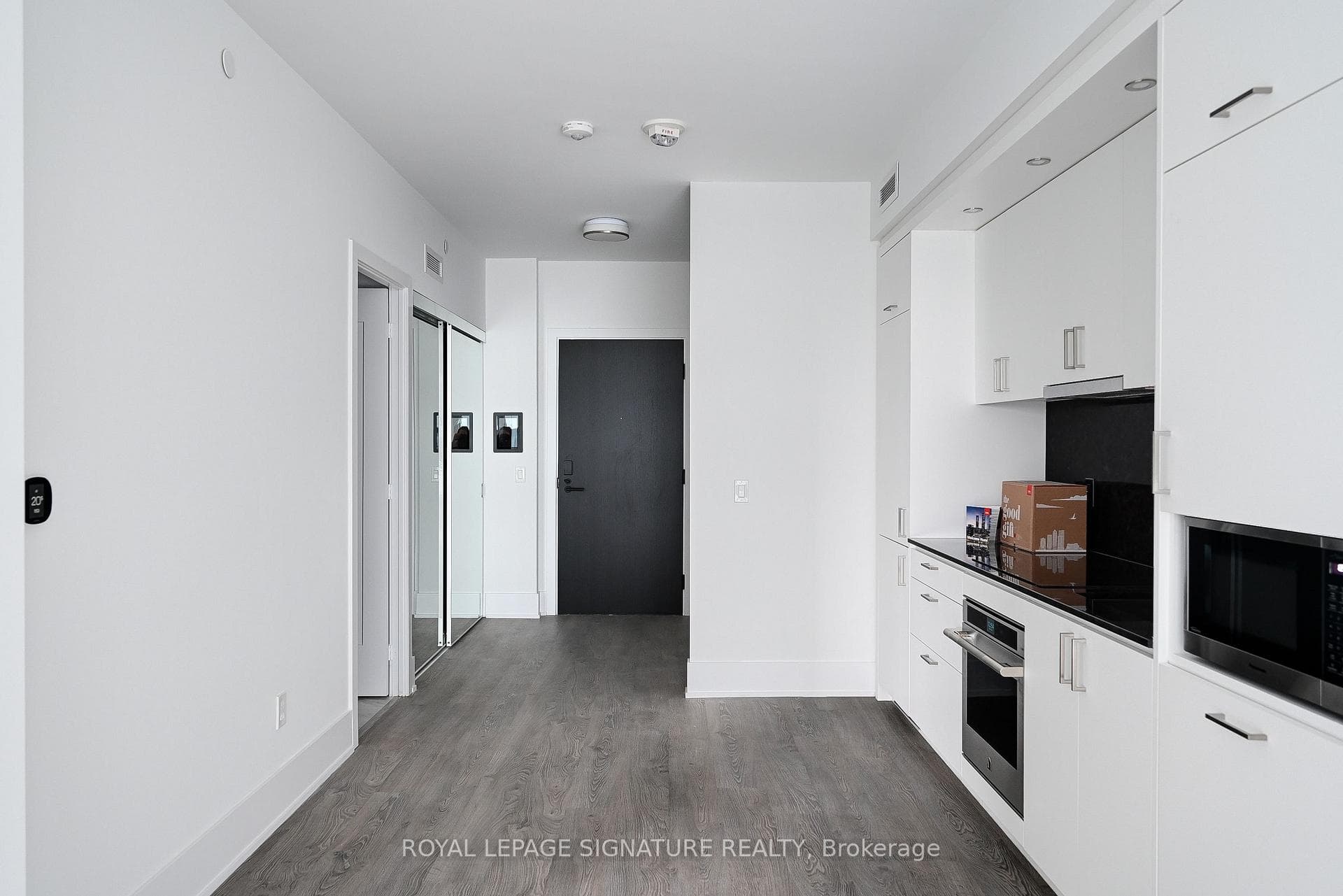 470 Front Street Unit 1604 photo 8