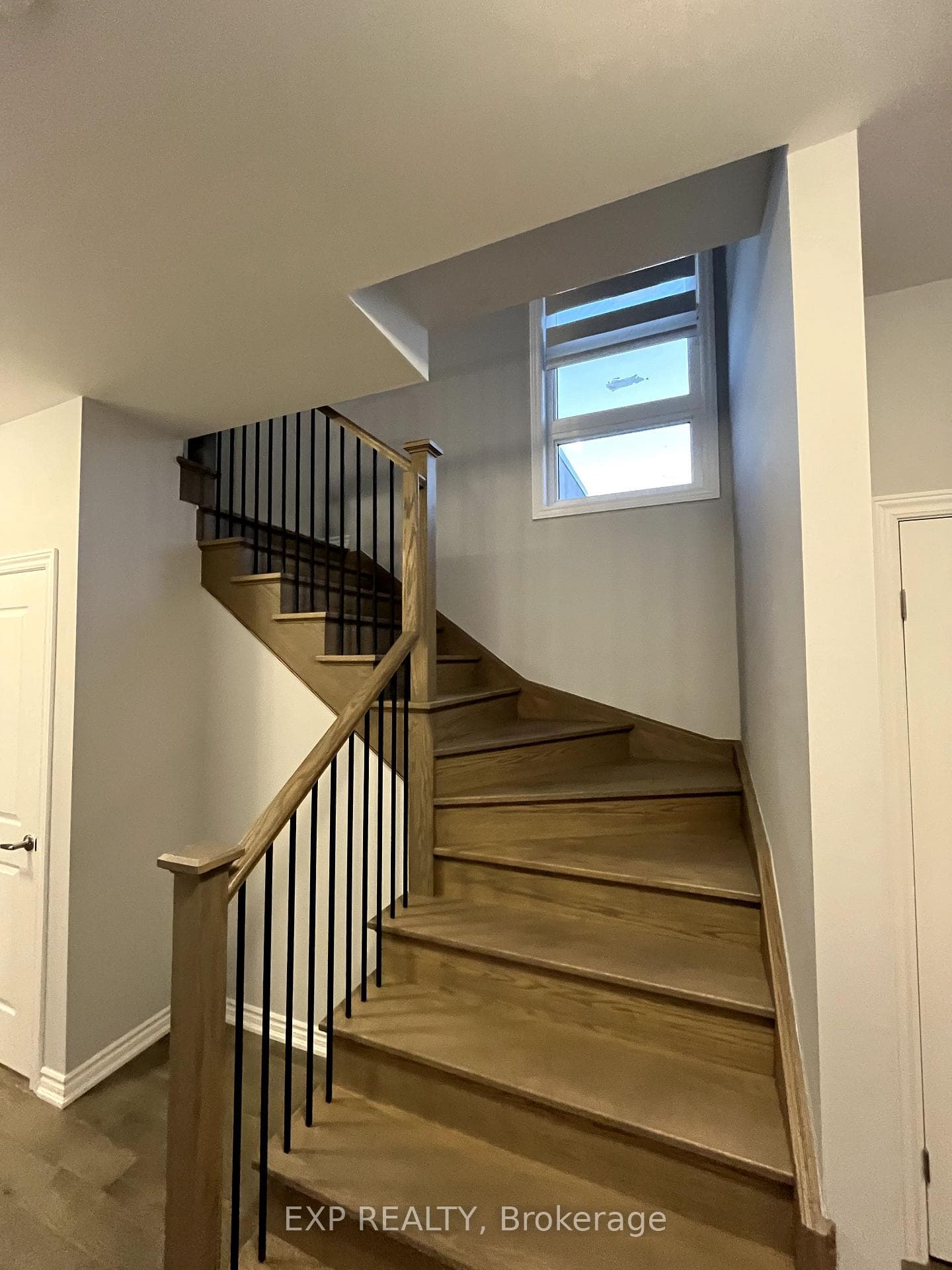 5672 Dorchester Road Unit 16 photo 5