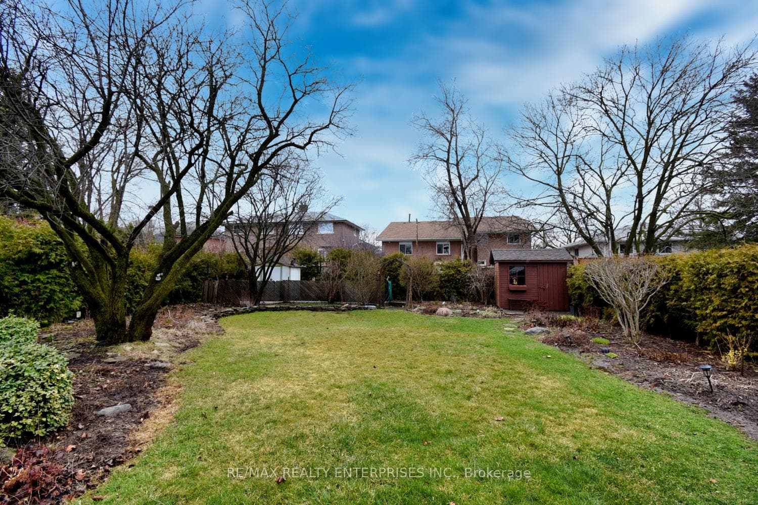 2417 Bonner Road photo 24