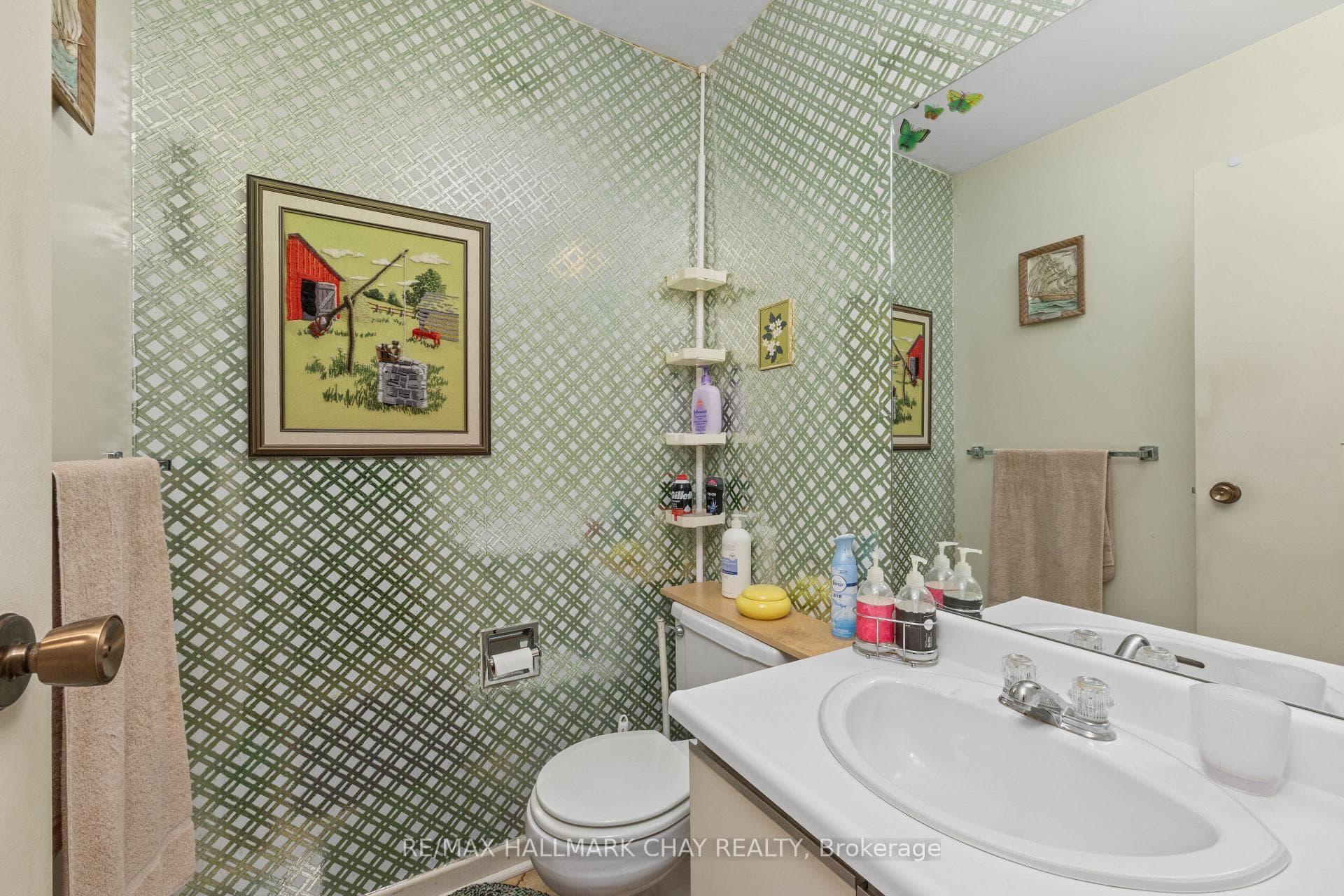 125 Royal Palm Drive photo 26