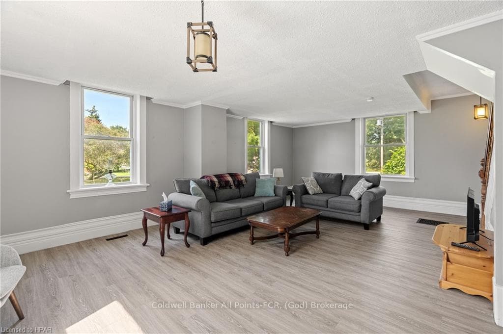71 ALBERT Street photo 13
