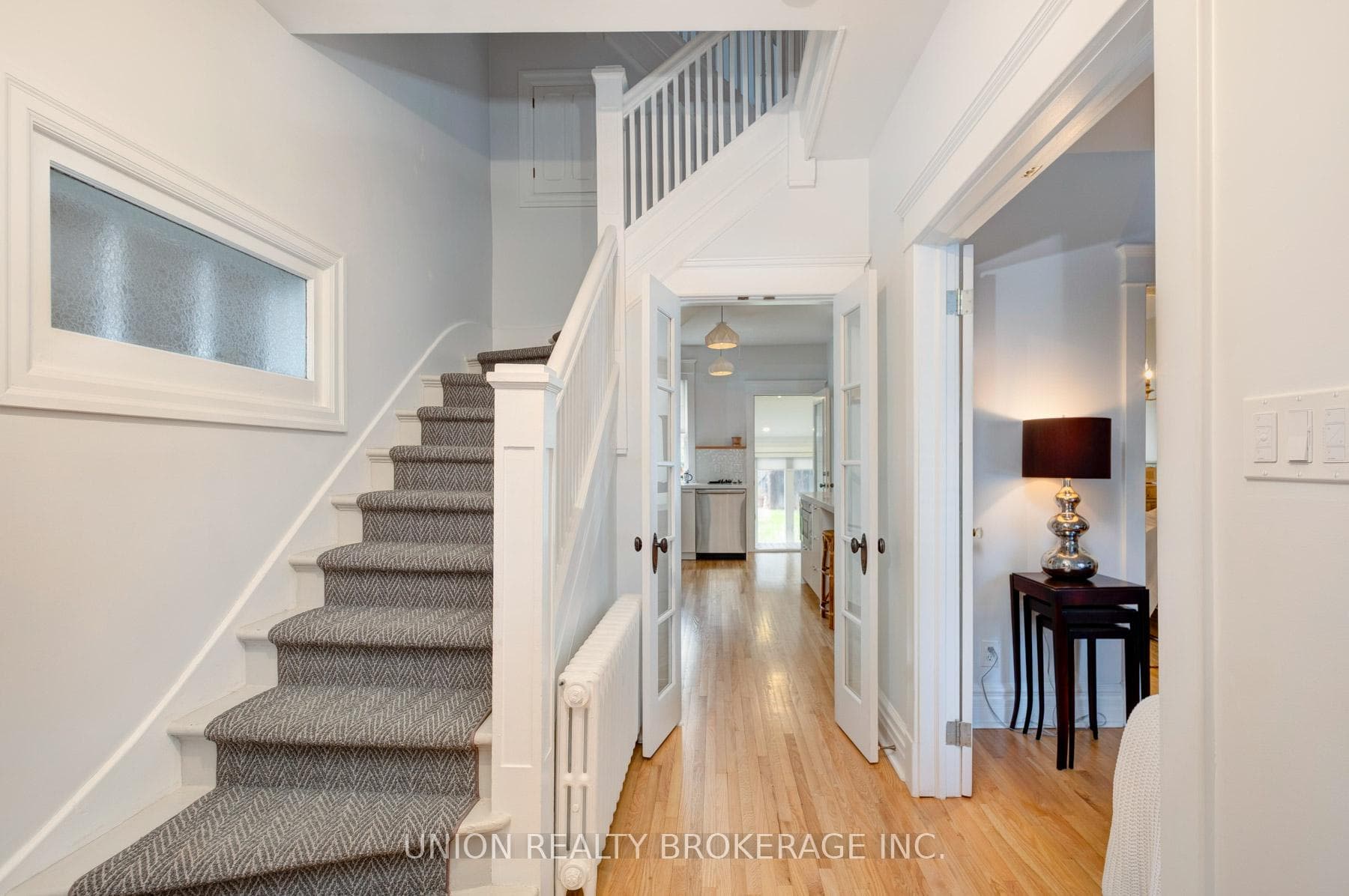 190 Pape Avenue photo 4