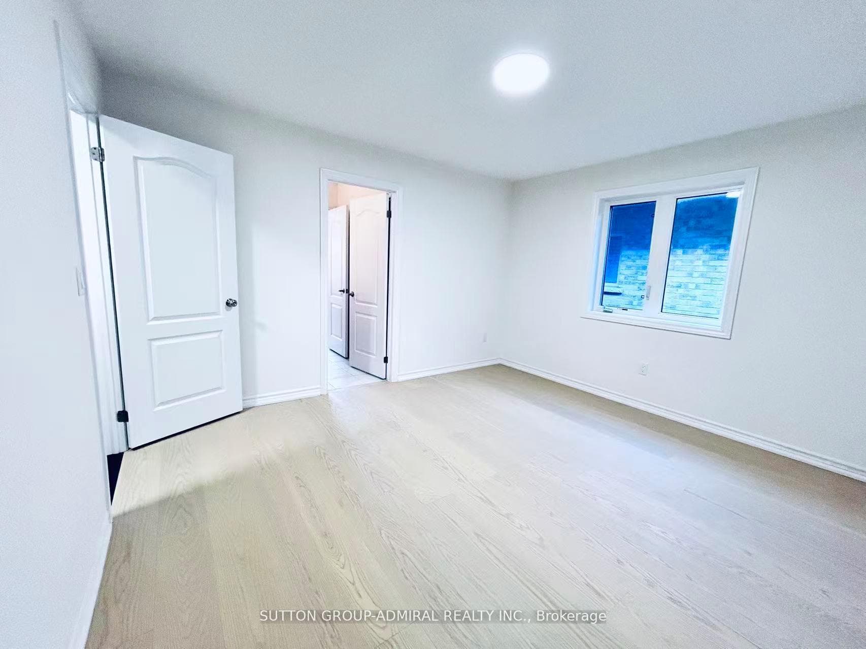 81 Livante Court photo 42