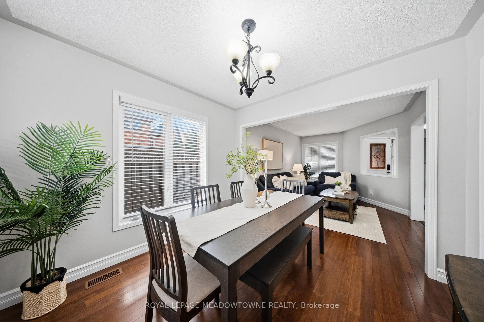 163 Eaton Street photo 11