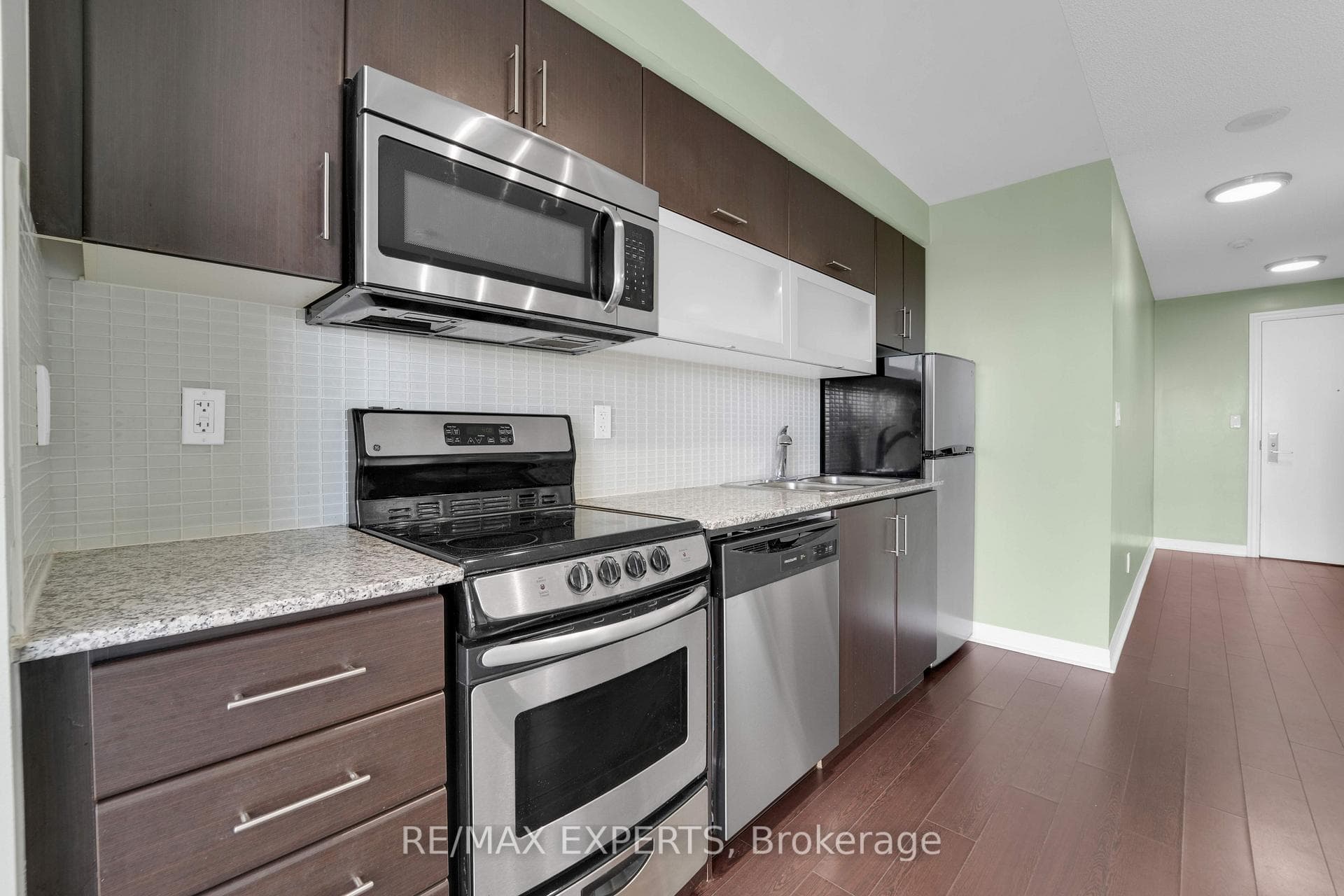 2015 Sheppard Avenue Unit 2008 photo 15
