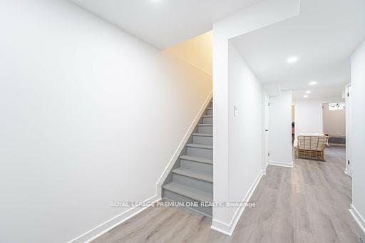 51 Prosser Crescent photo 26