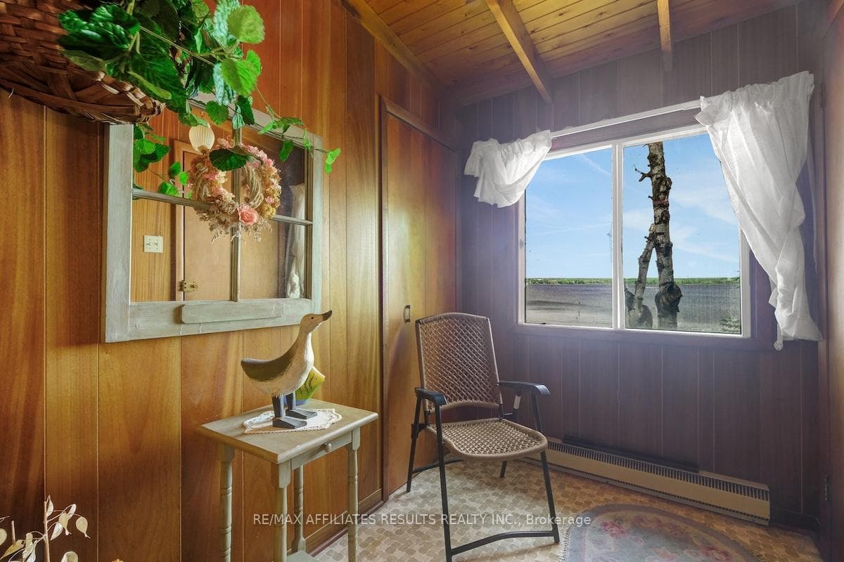 2130 B River Road photo 22
