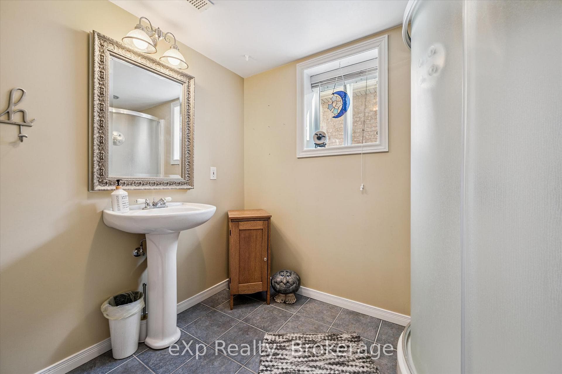 45 Althorp Drive photo 33