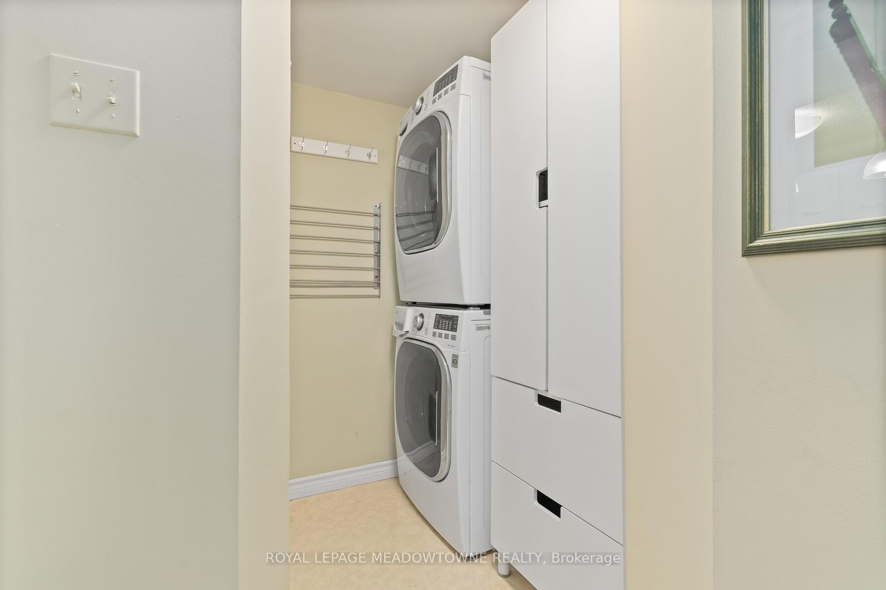 81 Millside Drive Unit 802 photo 27