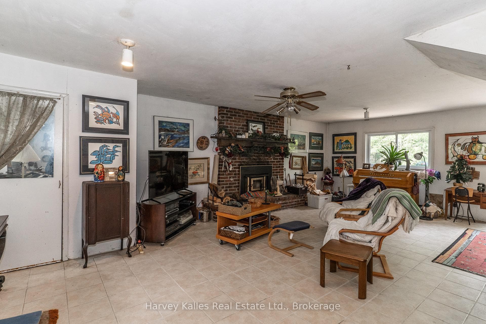 1099 Peterson Road photo 21