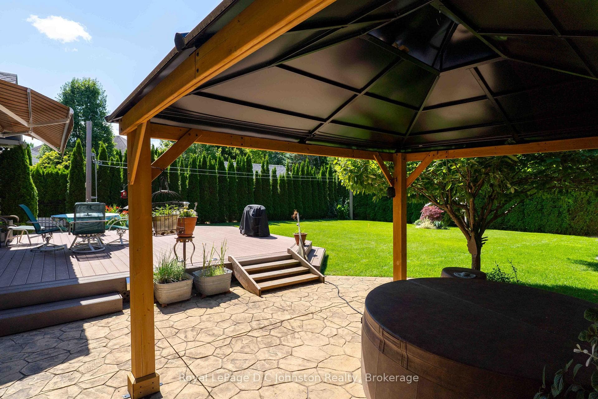 569 Creekwood Drive photo 8