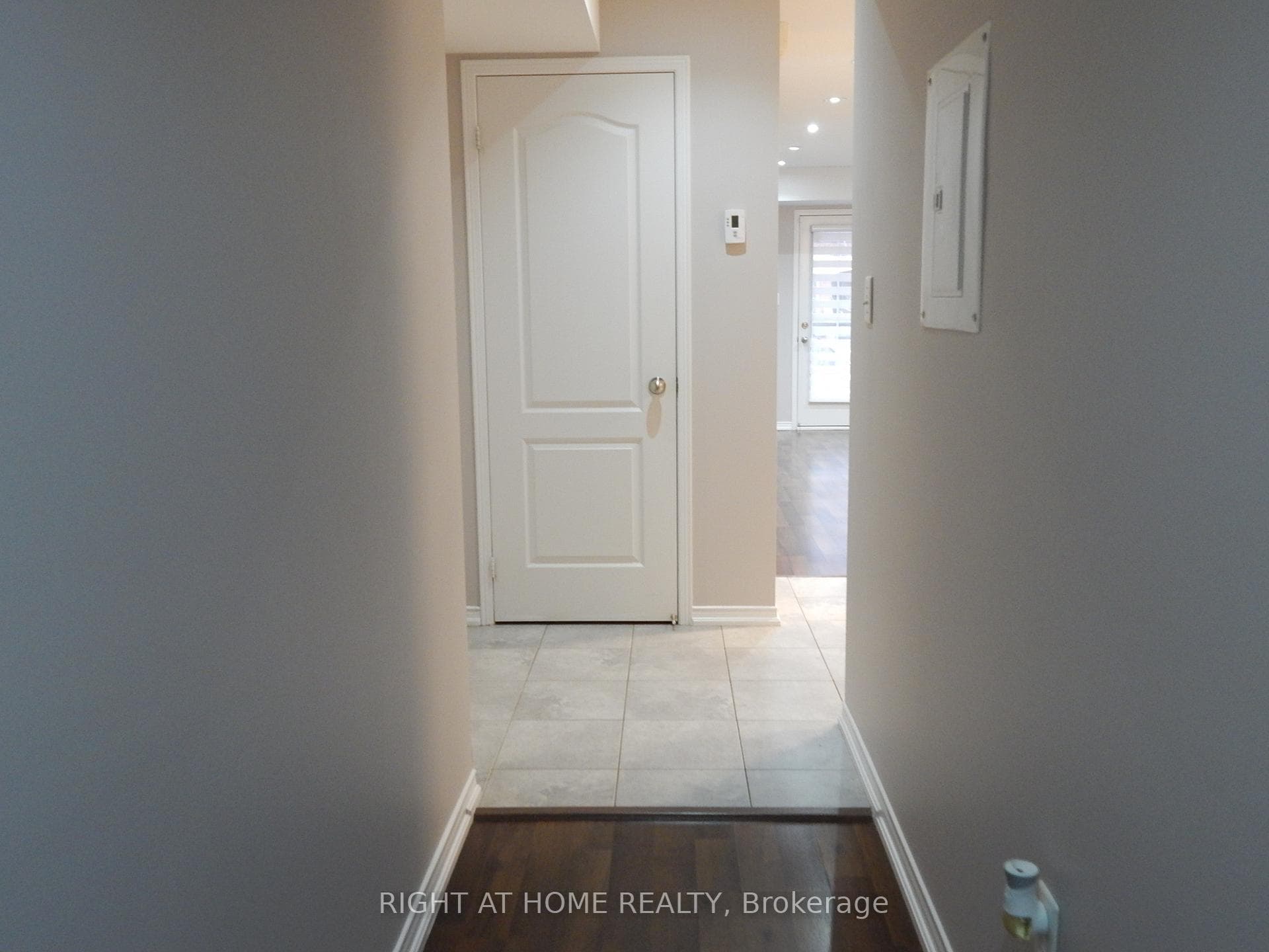 2492 Post Road Unit 12 photo 29