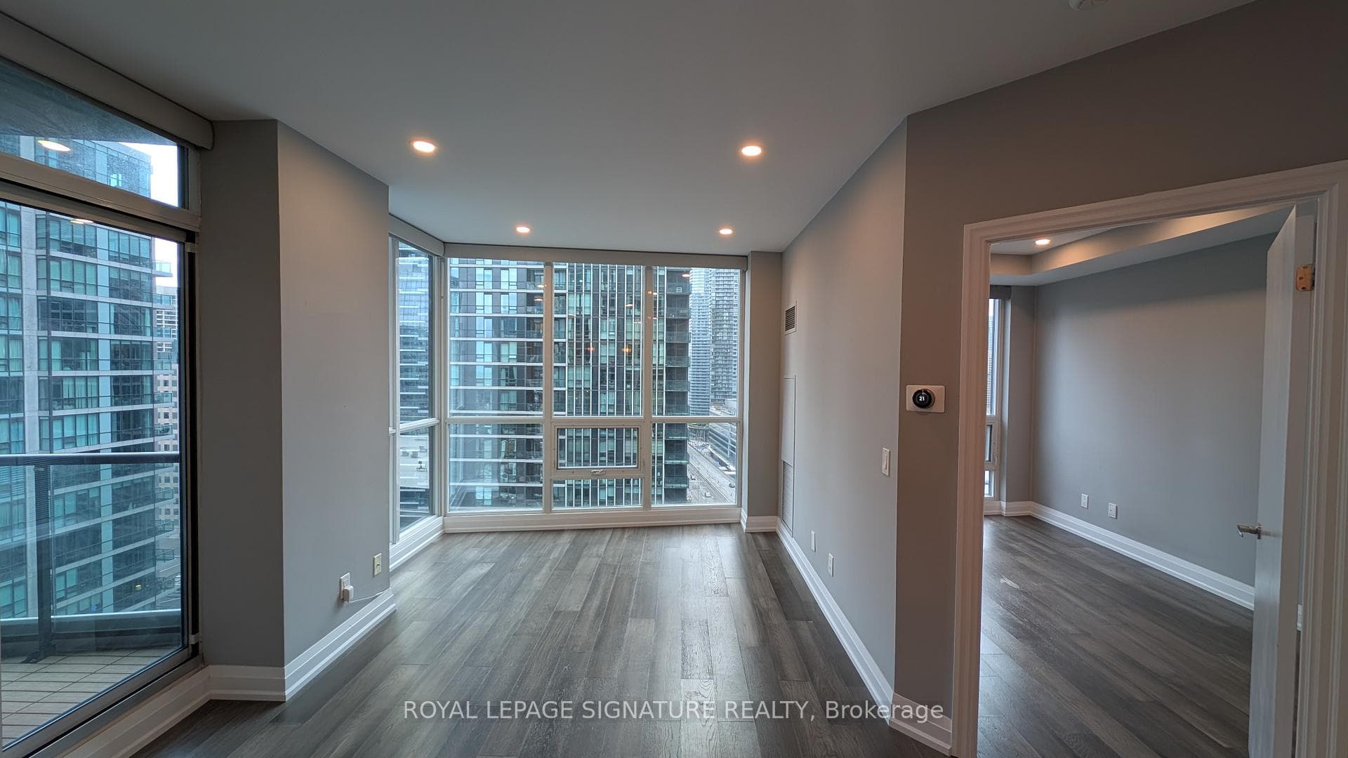 16 Yonge Street Unit 2401 photo 7