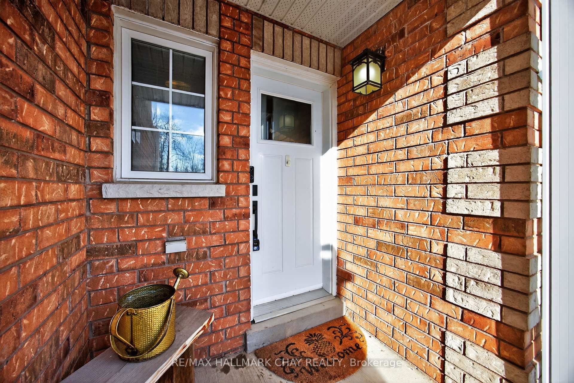 1412 Forest Street photo 2