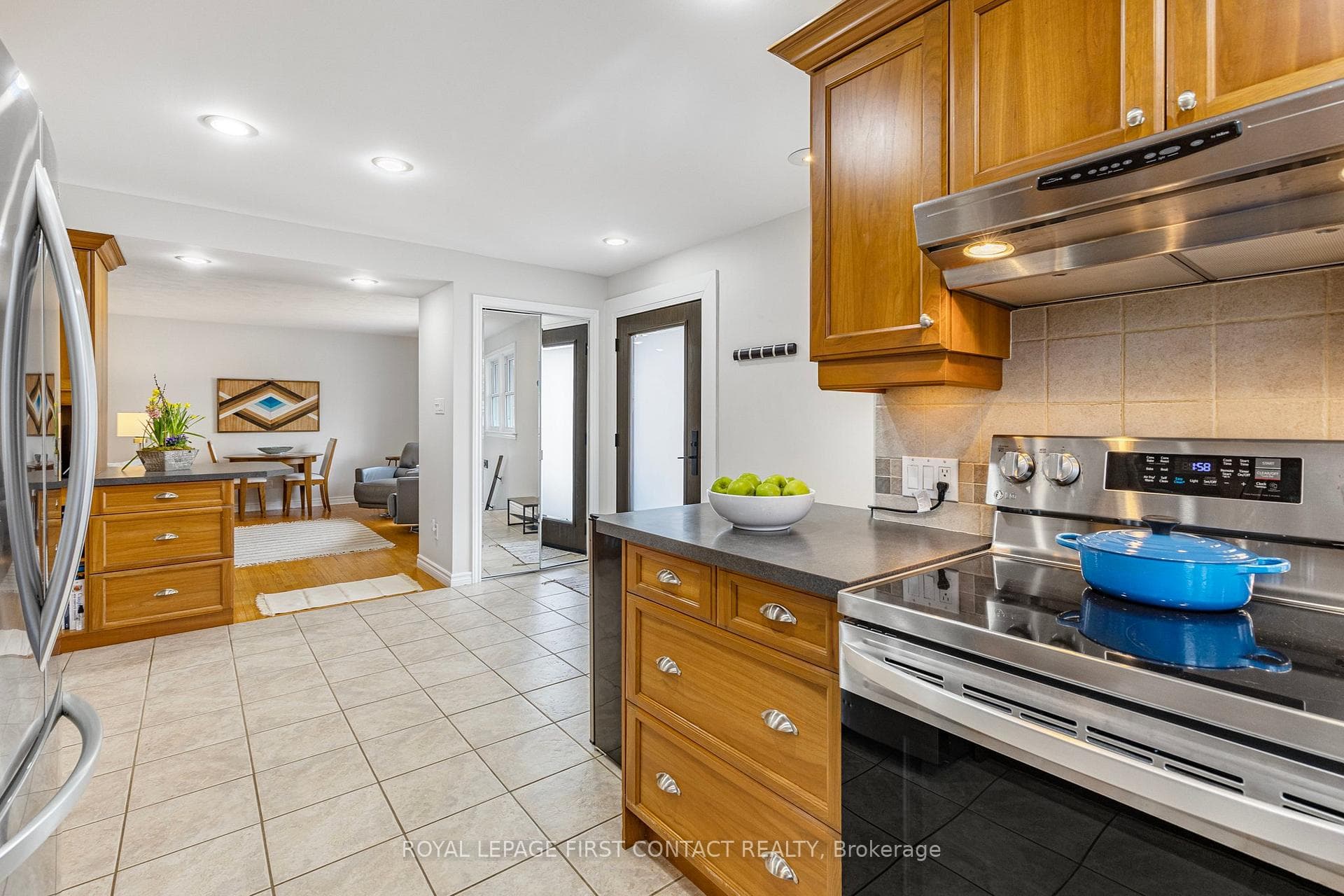 45 Eugenia Street photo 5