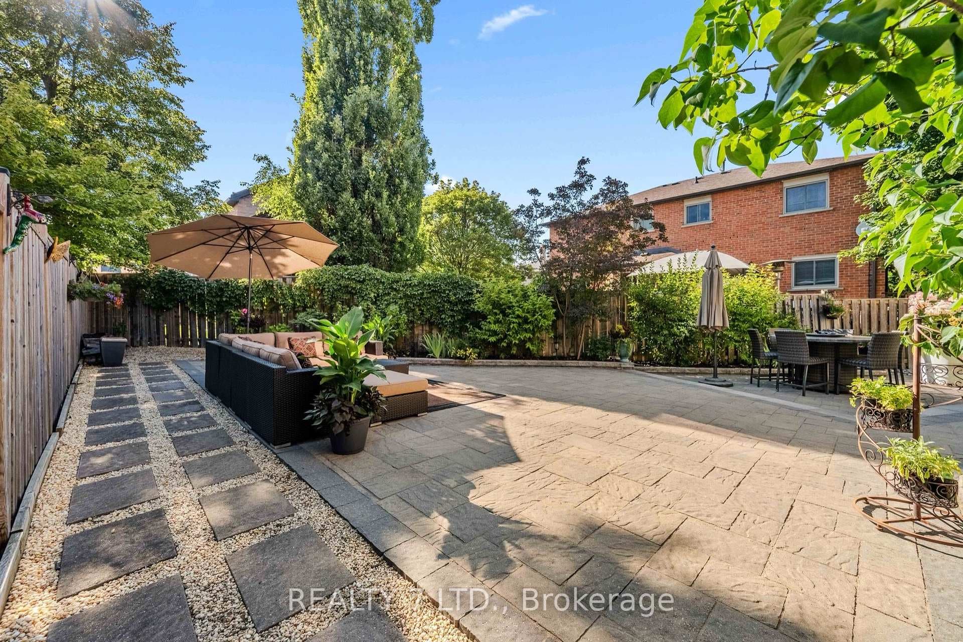 3217 Swiss Court photo 46