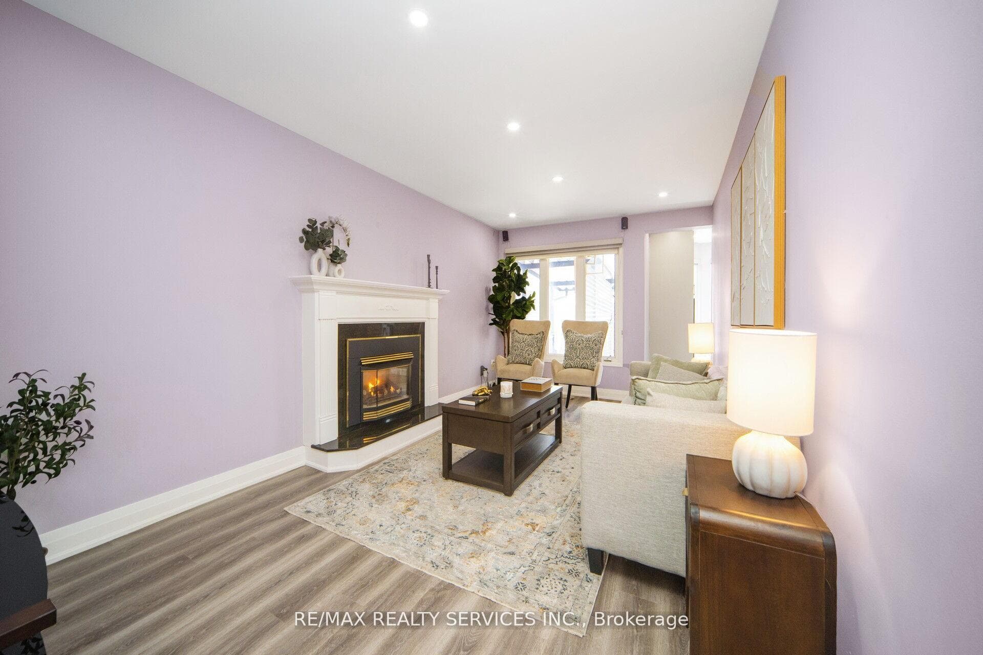 24 Neville Crescent photo 18