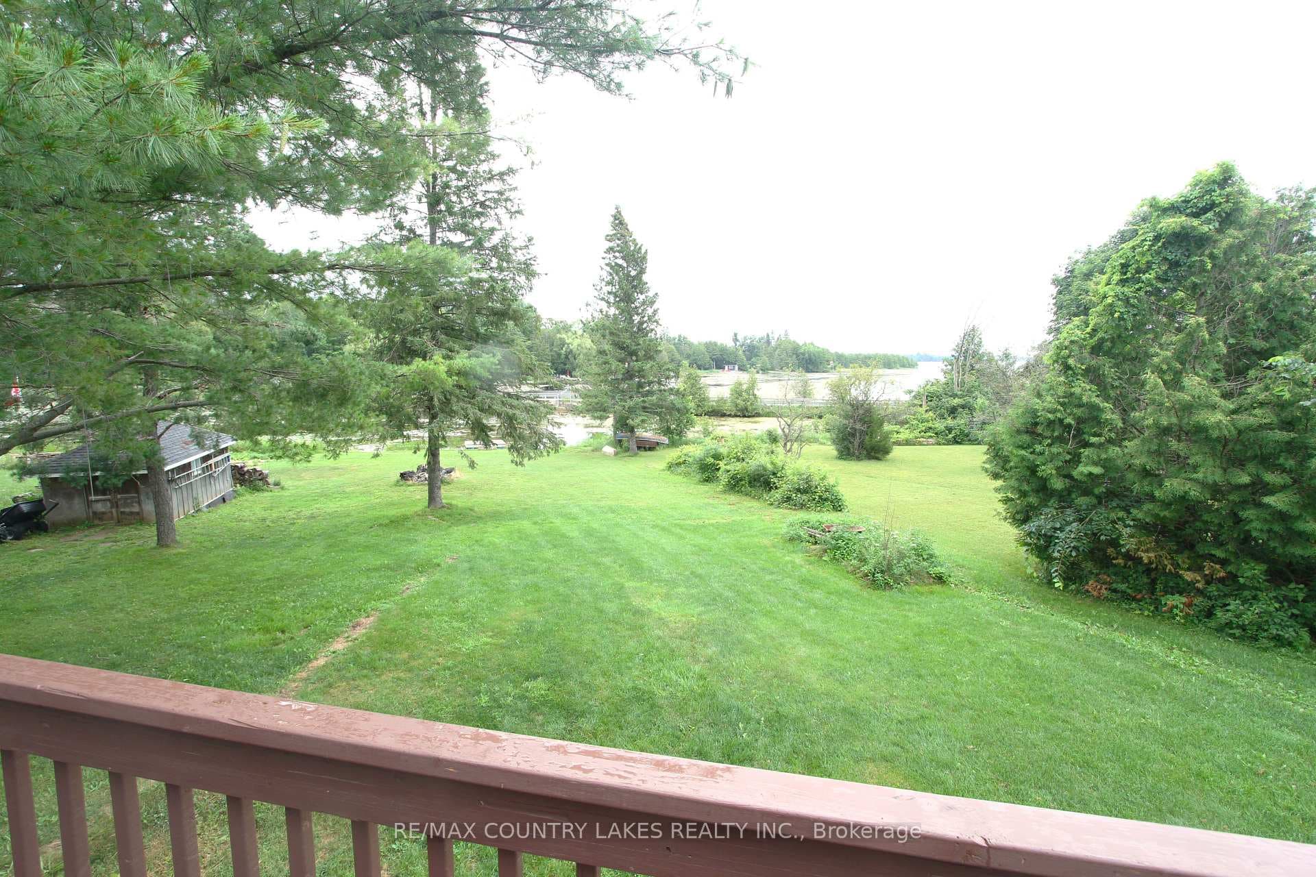 16 Hummingbird Lane photo 34