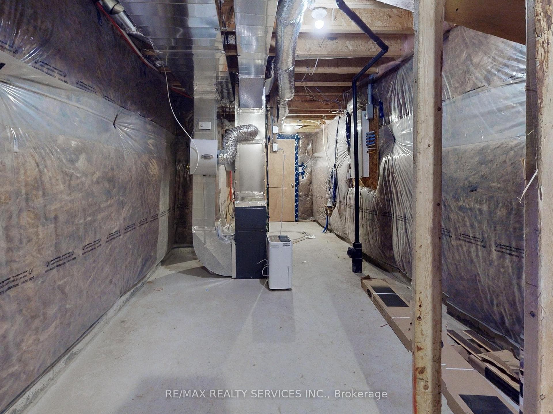Unfinshed Basement
