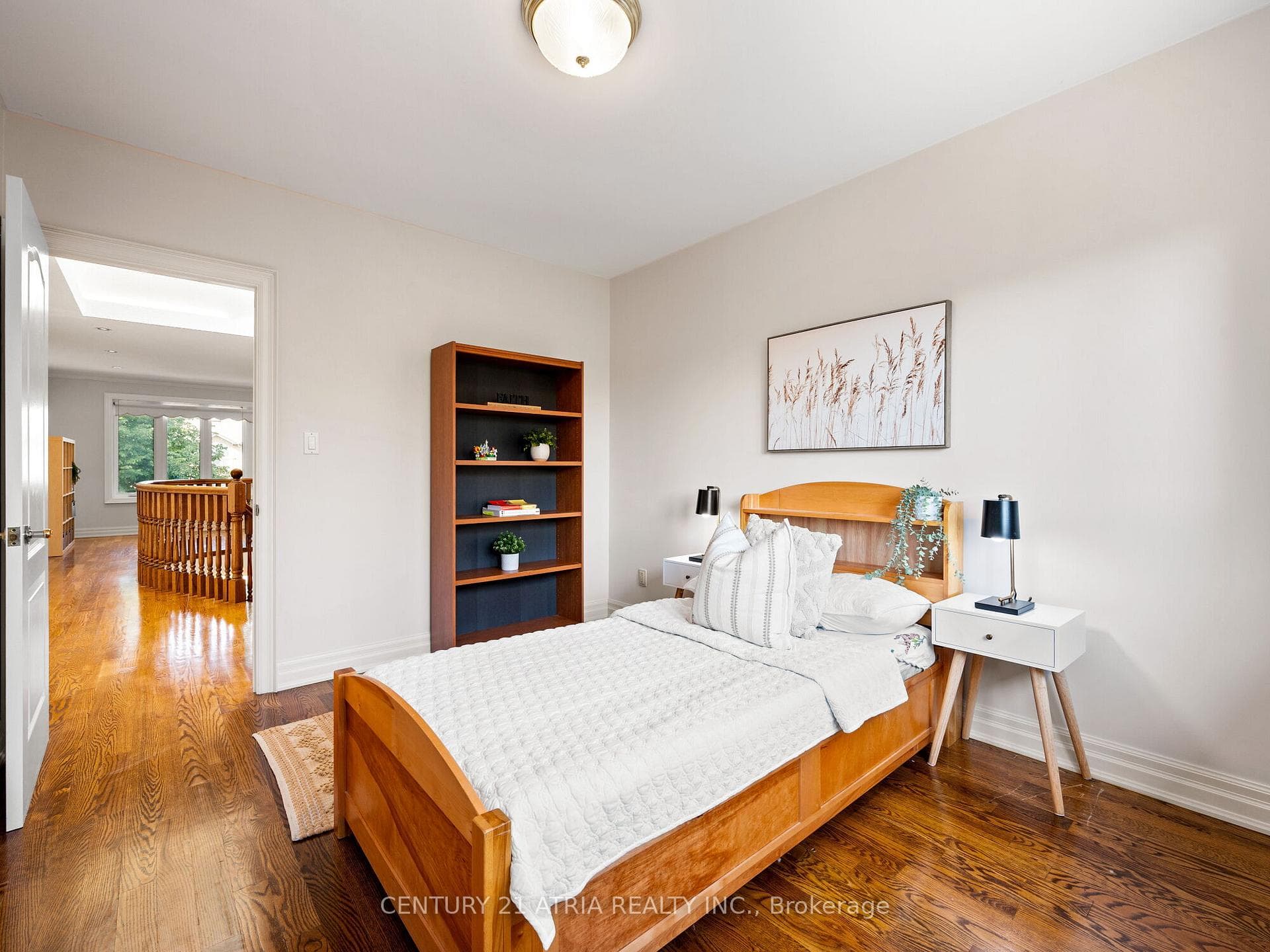 59 Leicester Road photo 25