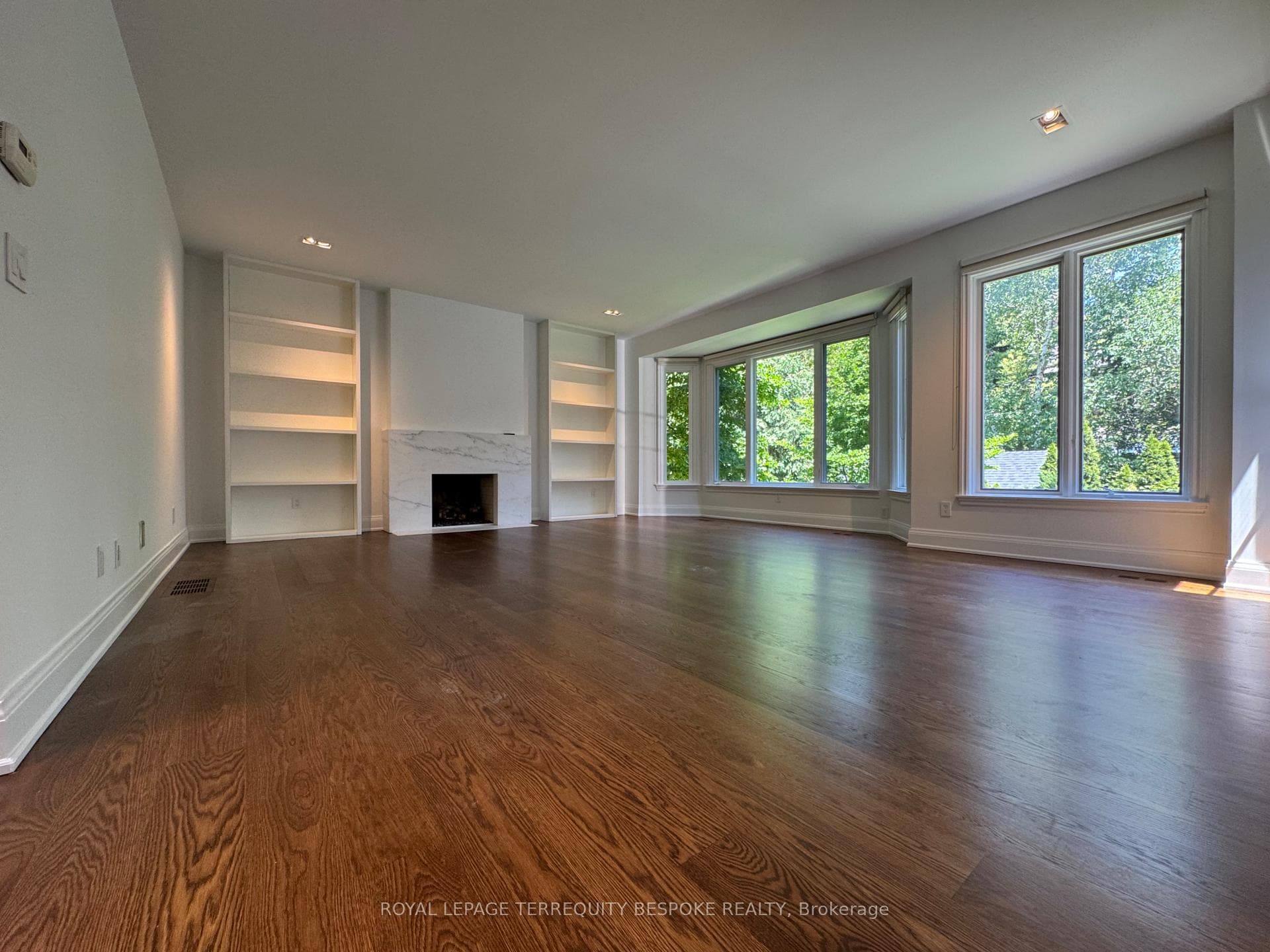 1 Scarth Road photo 10