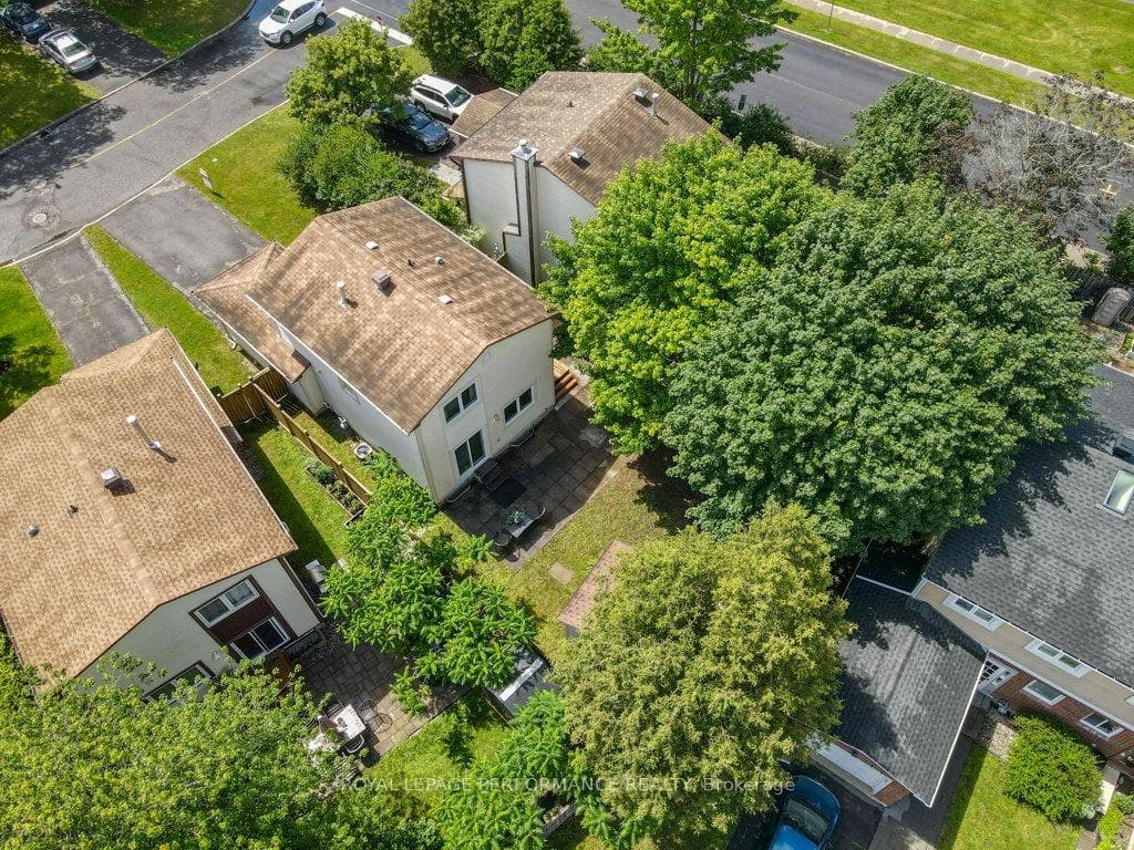 1550 Bourcier Drive photo 37