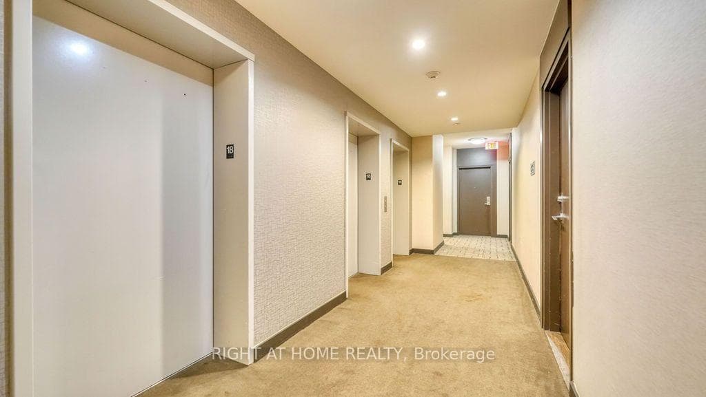 62 Forest Manor Road Unit 1808 photo 9
