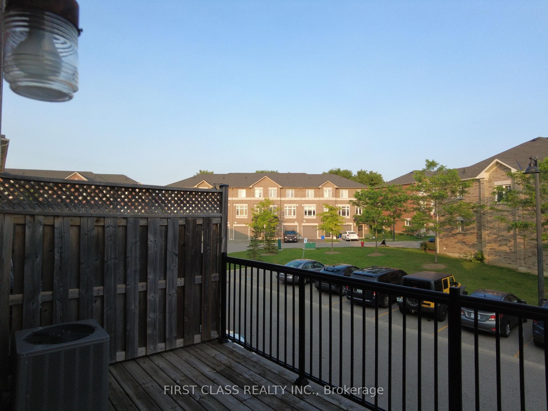 18 Streathern Way photo 16