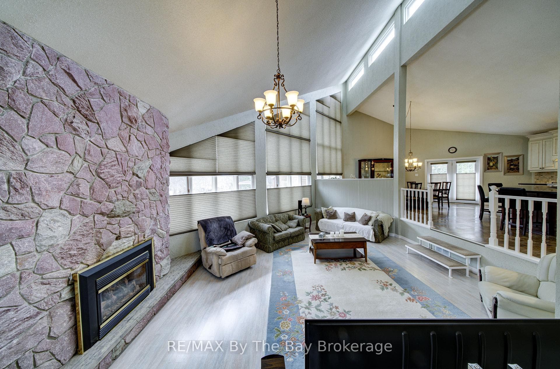 32 Bridlewood Crescent photo 10