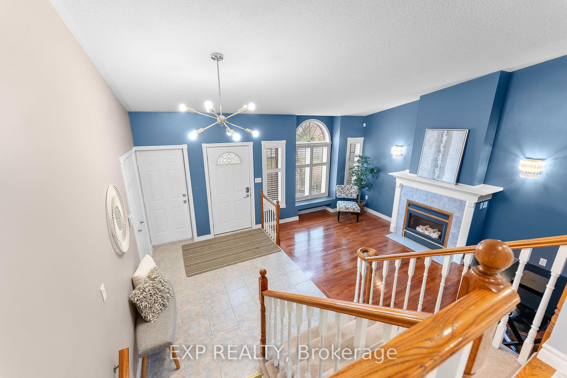 54 Sterling Street photo 8
