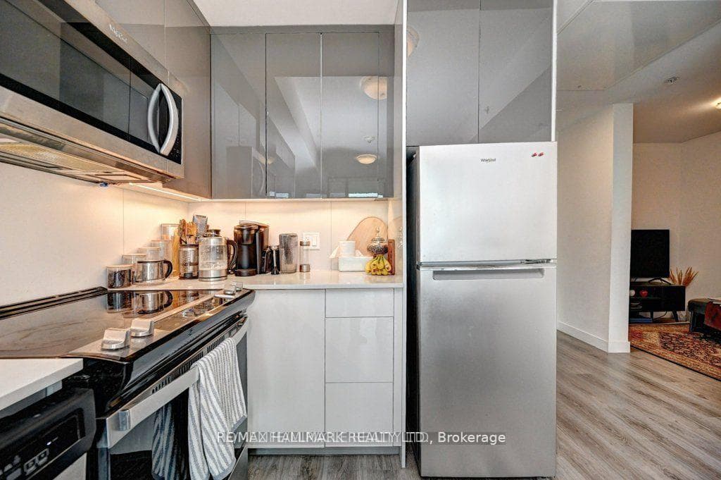 60 Frederick Street Unit 1213 photo 7