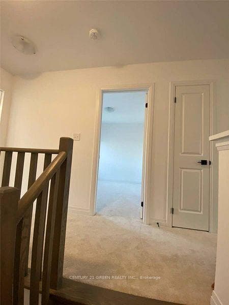 135 Turnberry Lane photo 15