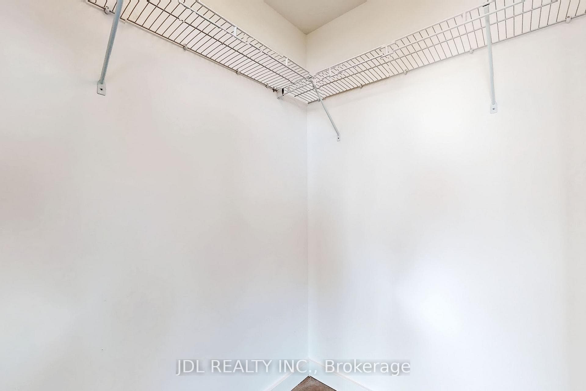 81 wellesley Street Unit 2301 photo 16