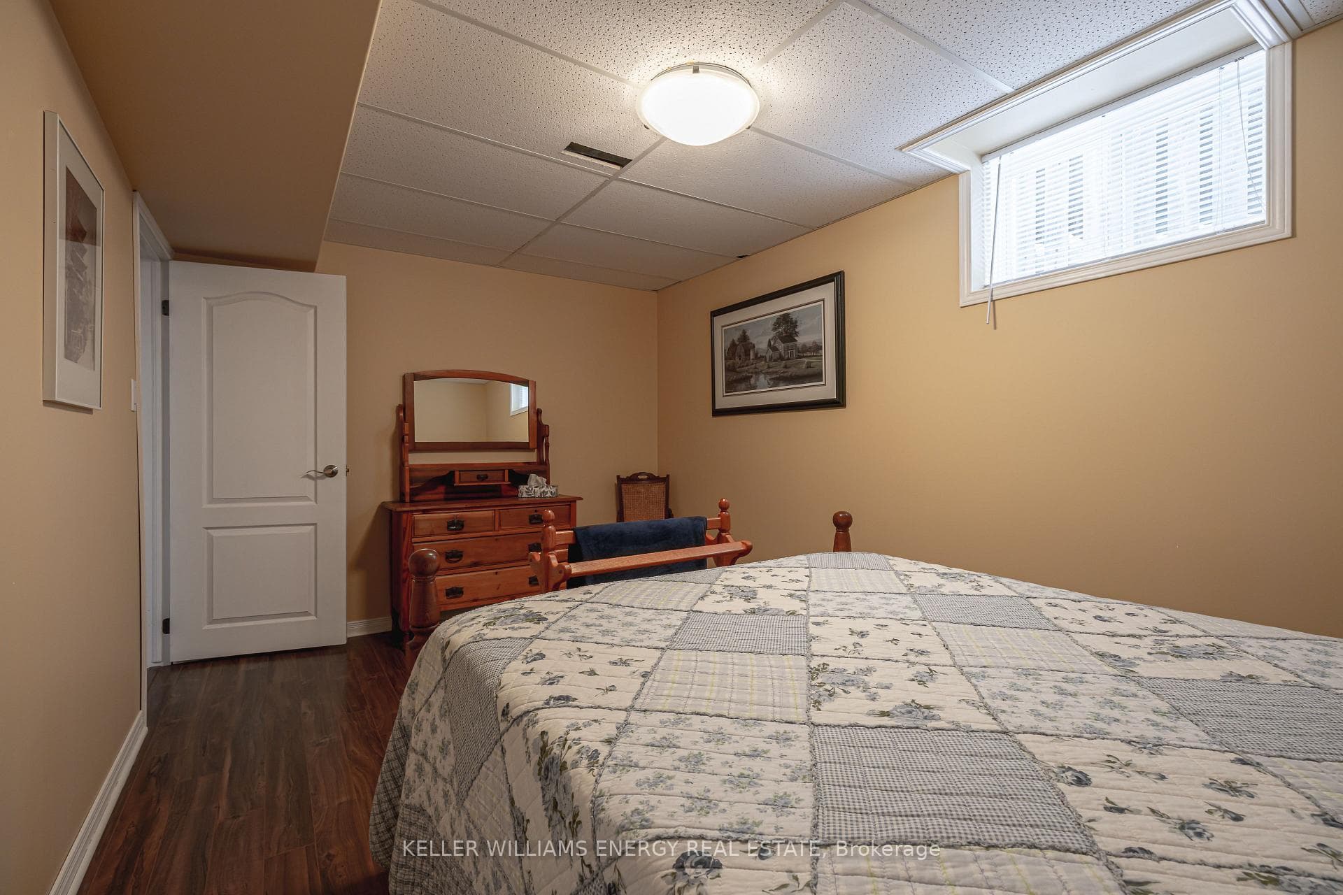 46 Beall Street photo 30