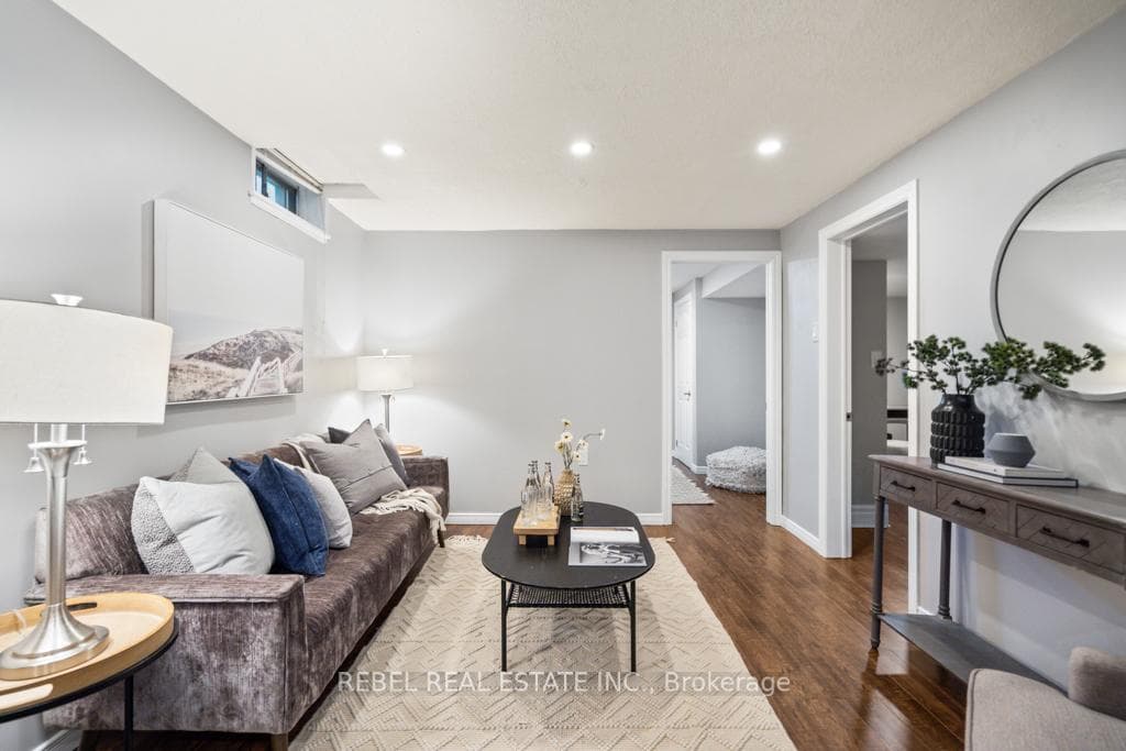 40 Inglis Avenue photo 27