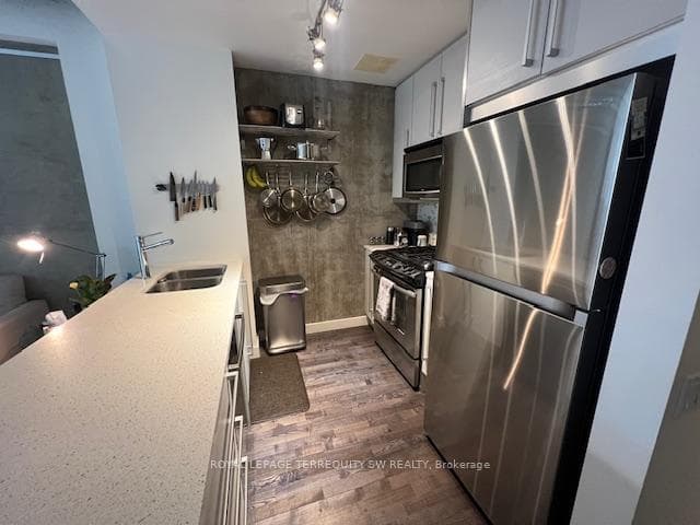 138 Princess Street Unit 312 photo 8