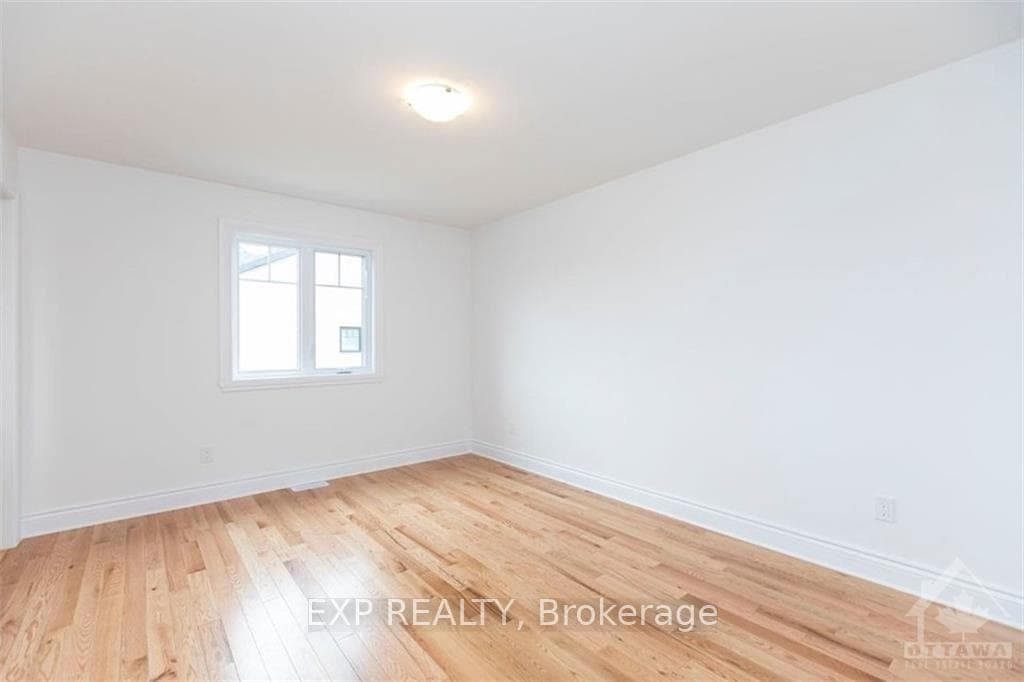 212 DION Avenue photo 20