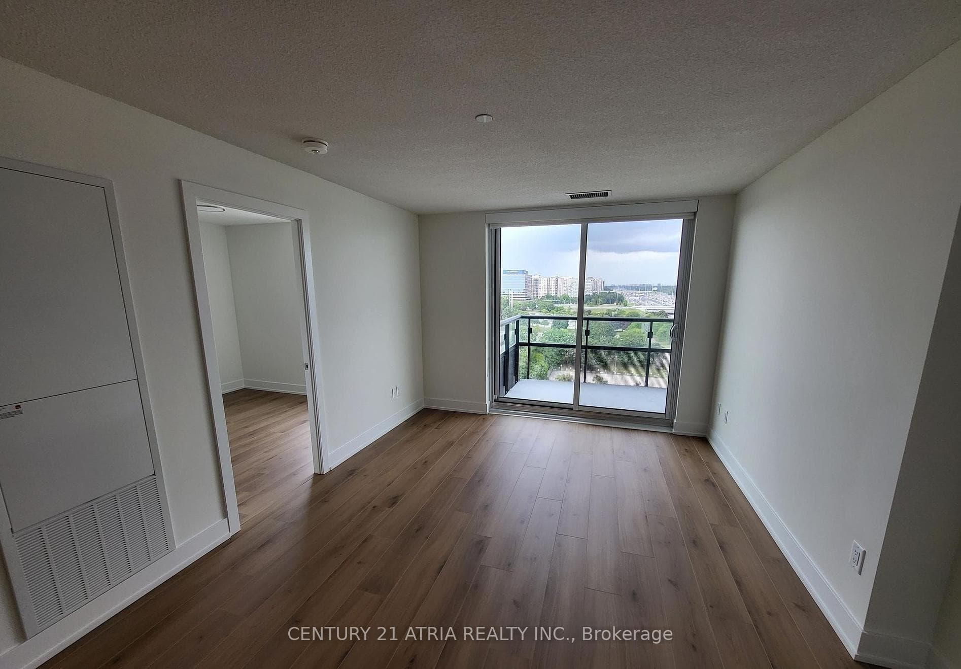 10 Eva Road Unit 1005 photo 2