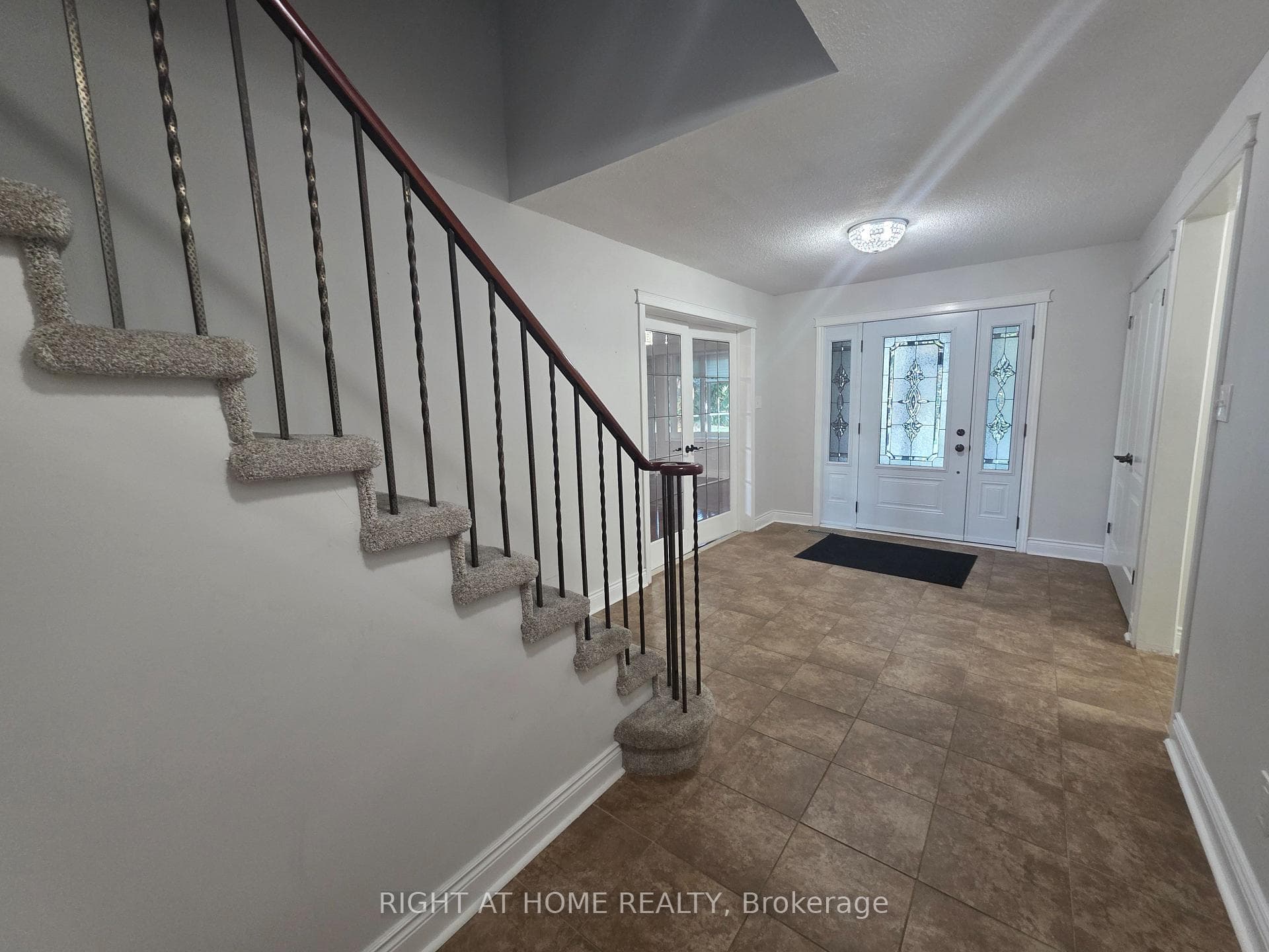 16 Portland Crescent photo 21