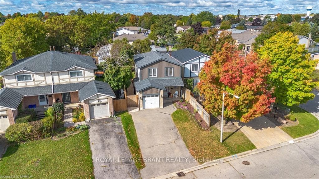 71 Garden Crescent photo 30