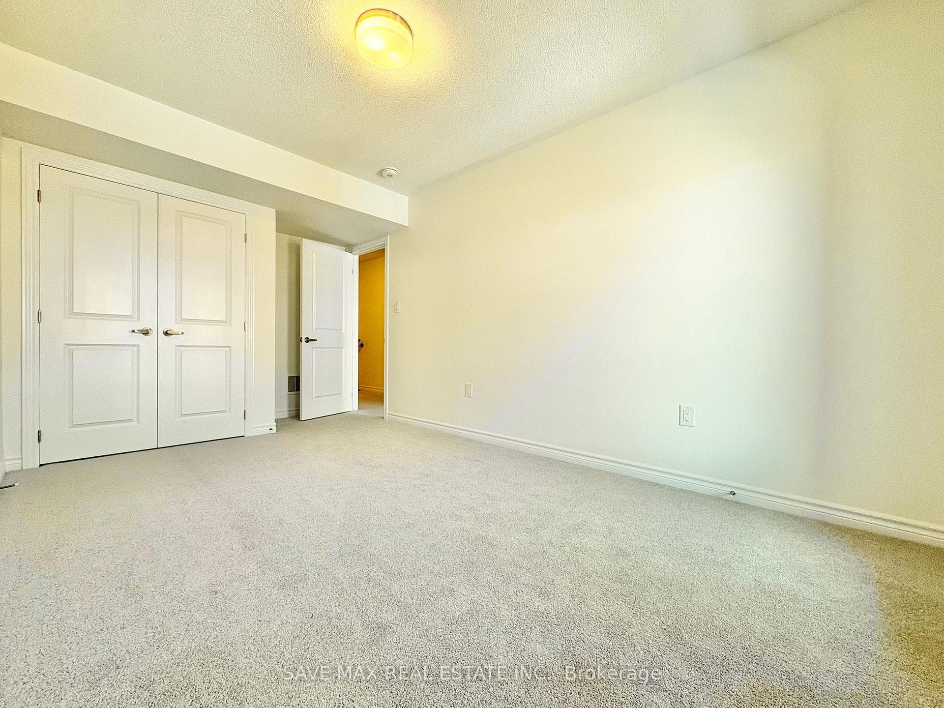 5 Thornbird Crescent photo 17