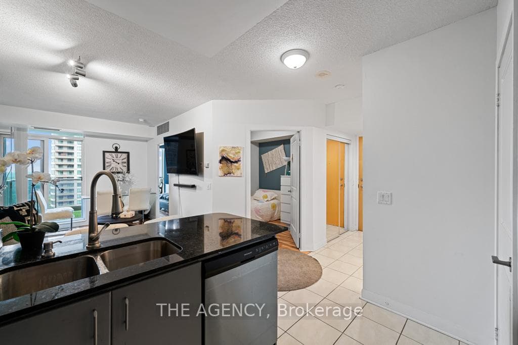 4968 Yonge Street Unit 2808 photo 11
