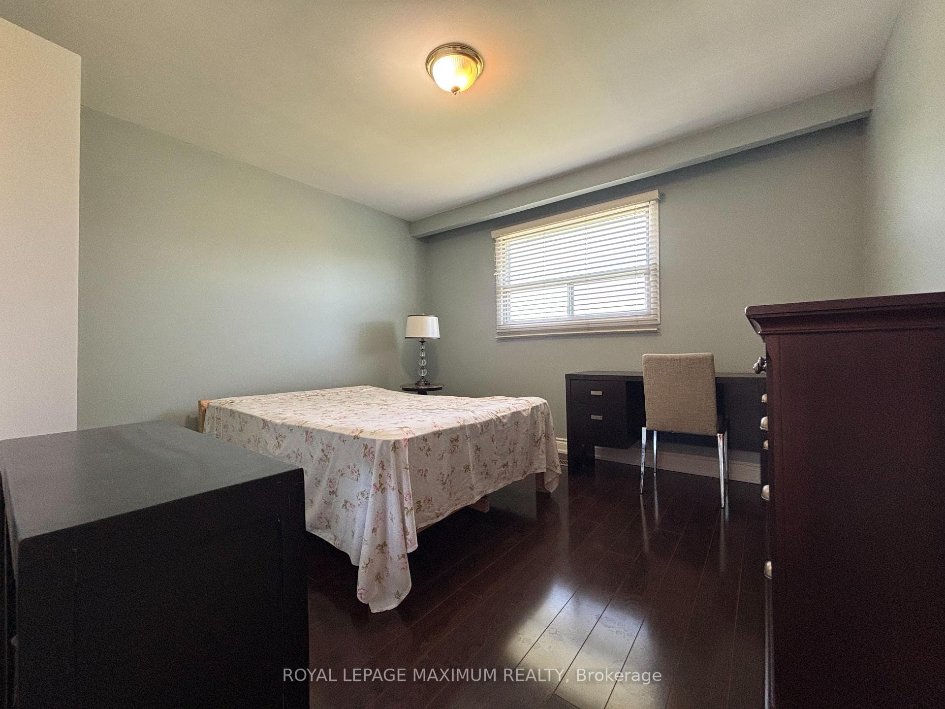 54 Hisey Crescent photo 17