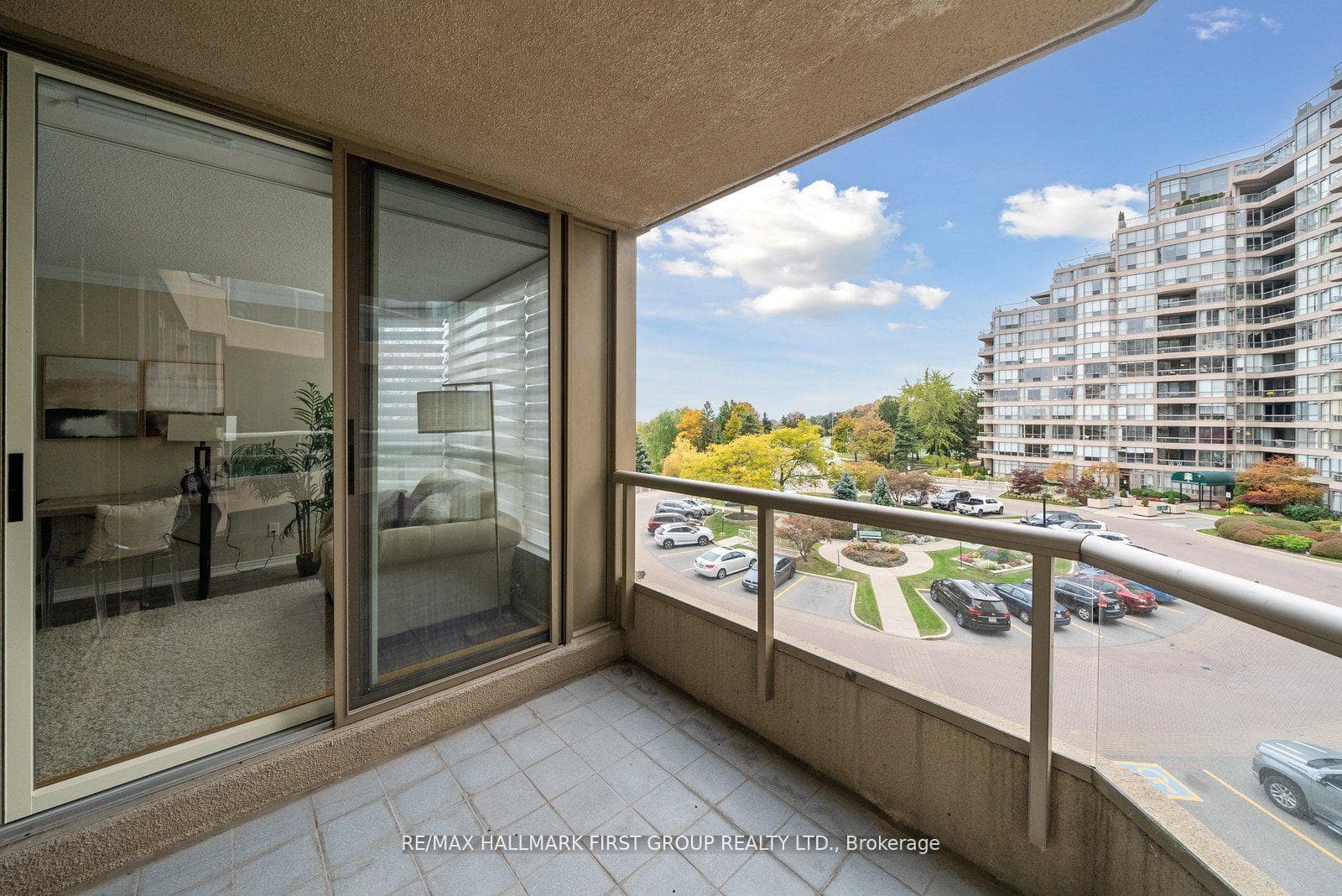 20 Guildwood Parkway Unit 410 photo 24