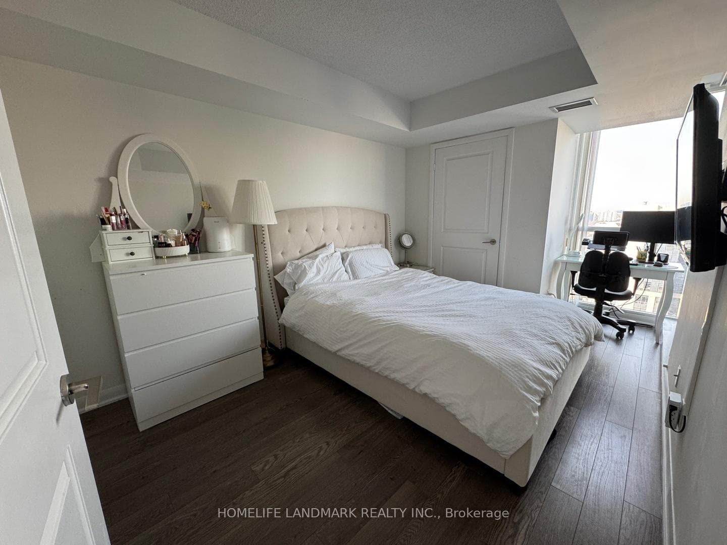 4968 Yonge Street Unit 3201 photo 4