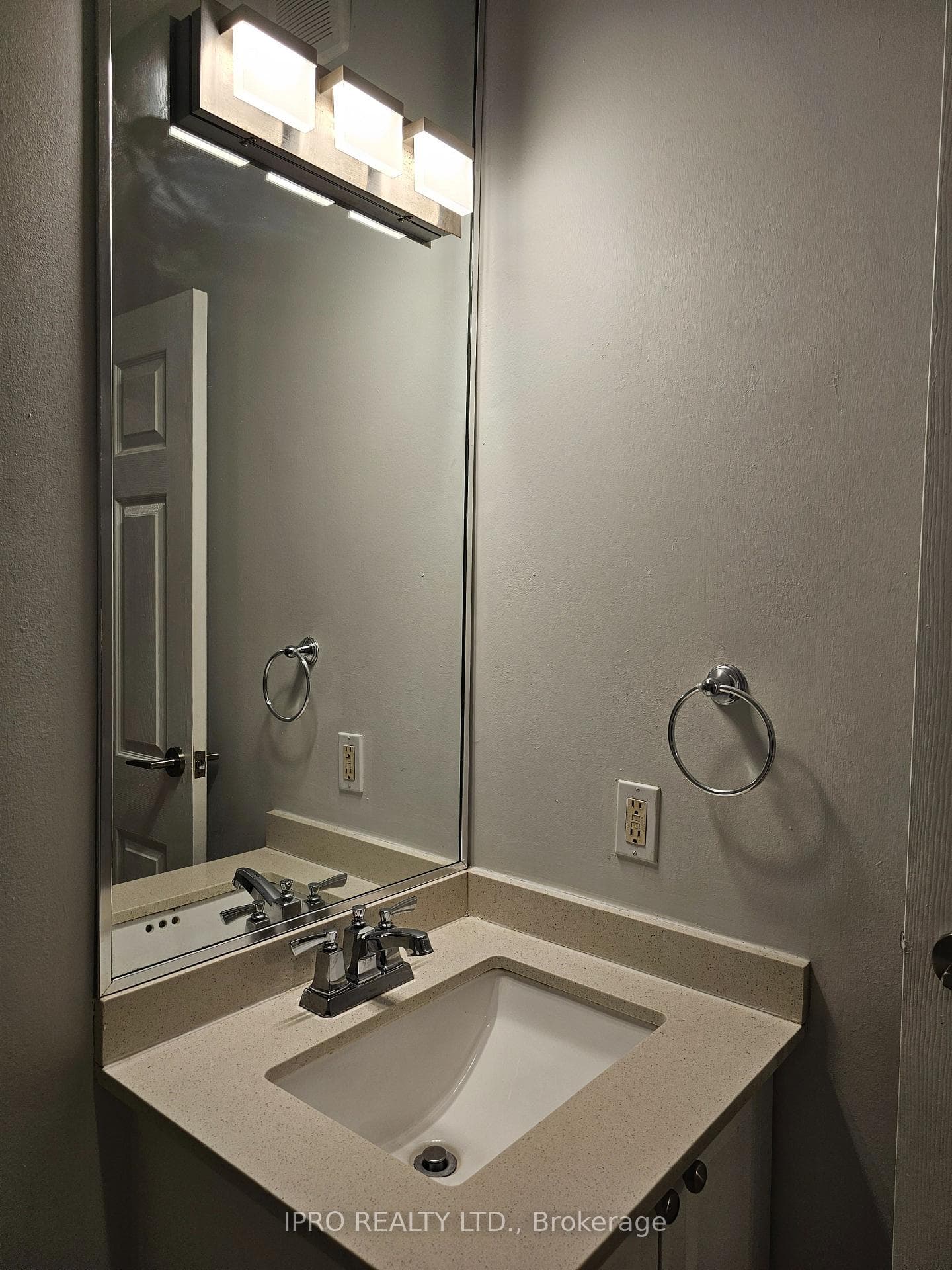1801 Eglinton Avenue Unit 211 photo 10