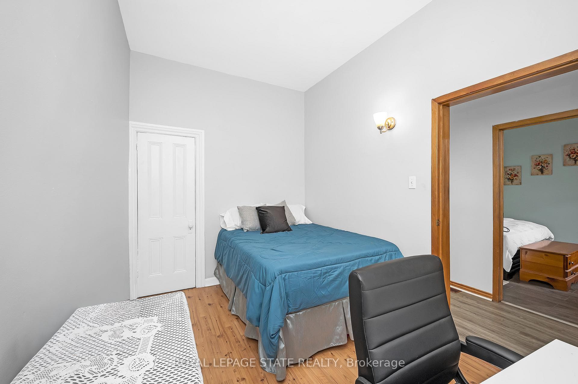 127 East Avenue photo 9