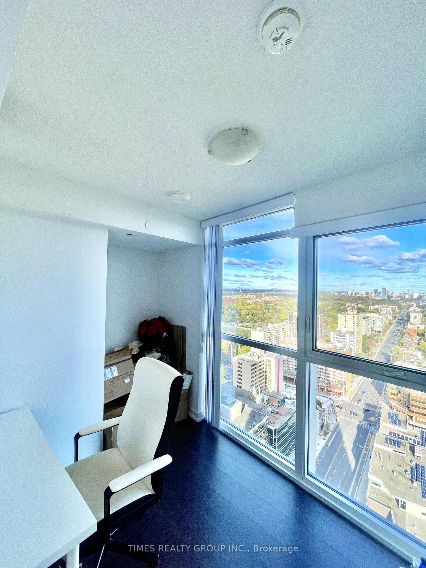 125 Redpath Avenue Unit 2901 photo 9