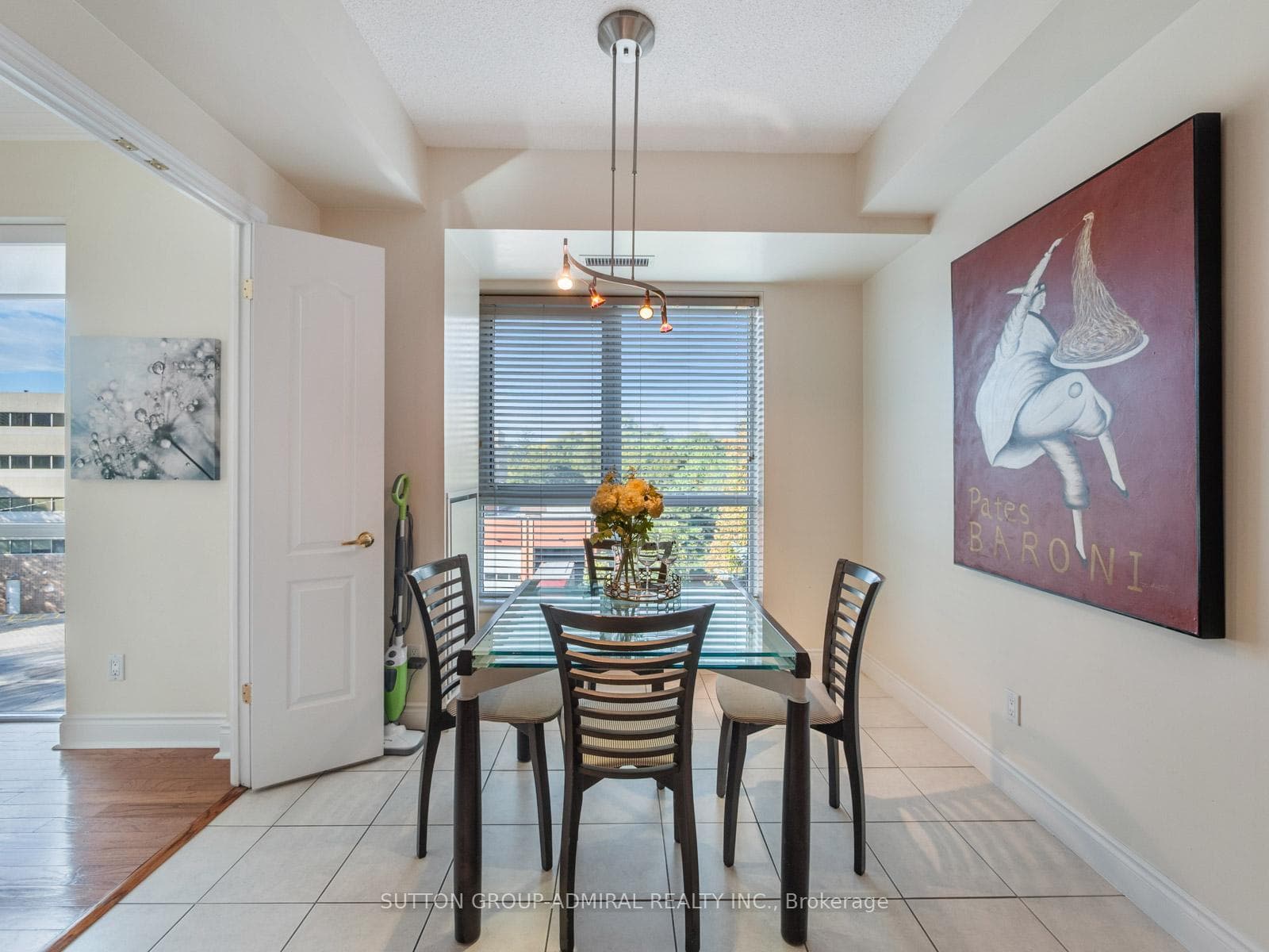 11 William Carson Crescent Unit 520 photo 11