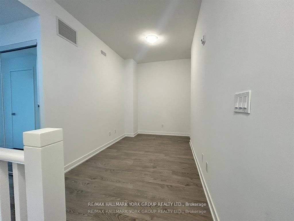 35 Birchcliff Avenue Unit 37 photo 10